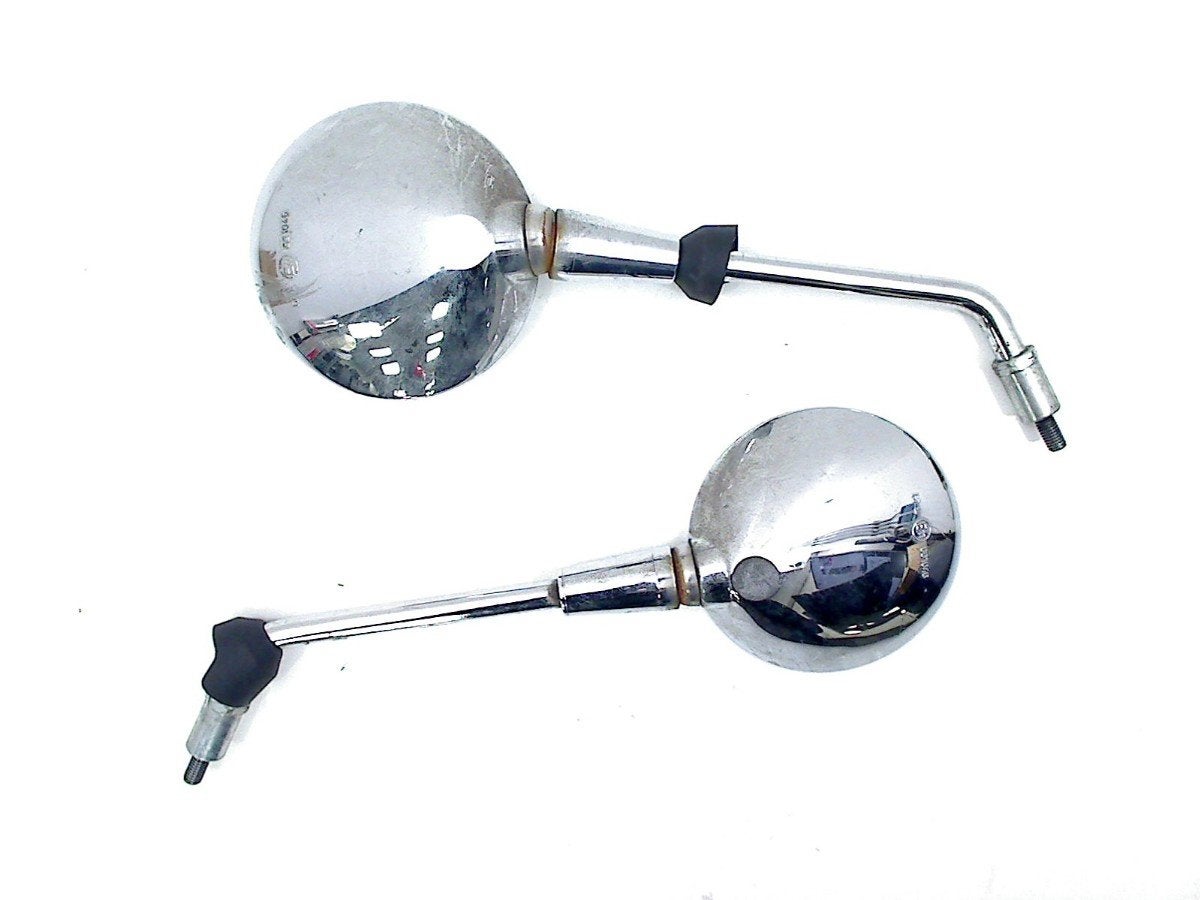 SPIEGEL LINKS + RECHTS Piaggio, Gebruikt, P.J. Troelstraweg 8 8
3144 CX  MAASSLUIS, NL, Overige automerken, Info@cama-motorparts.nl