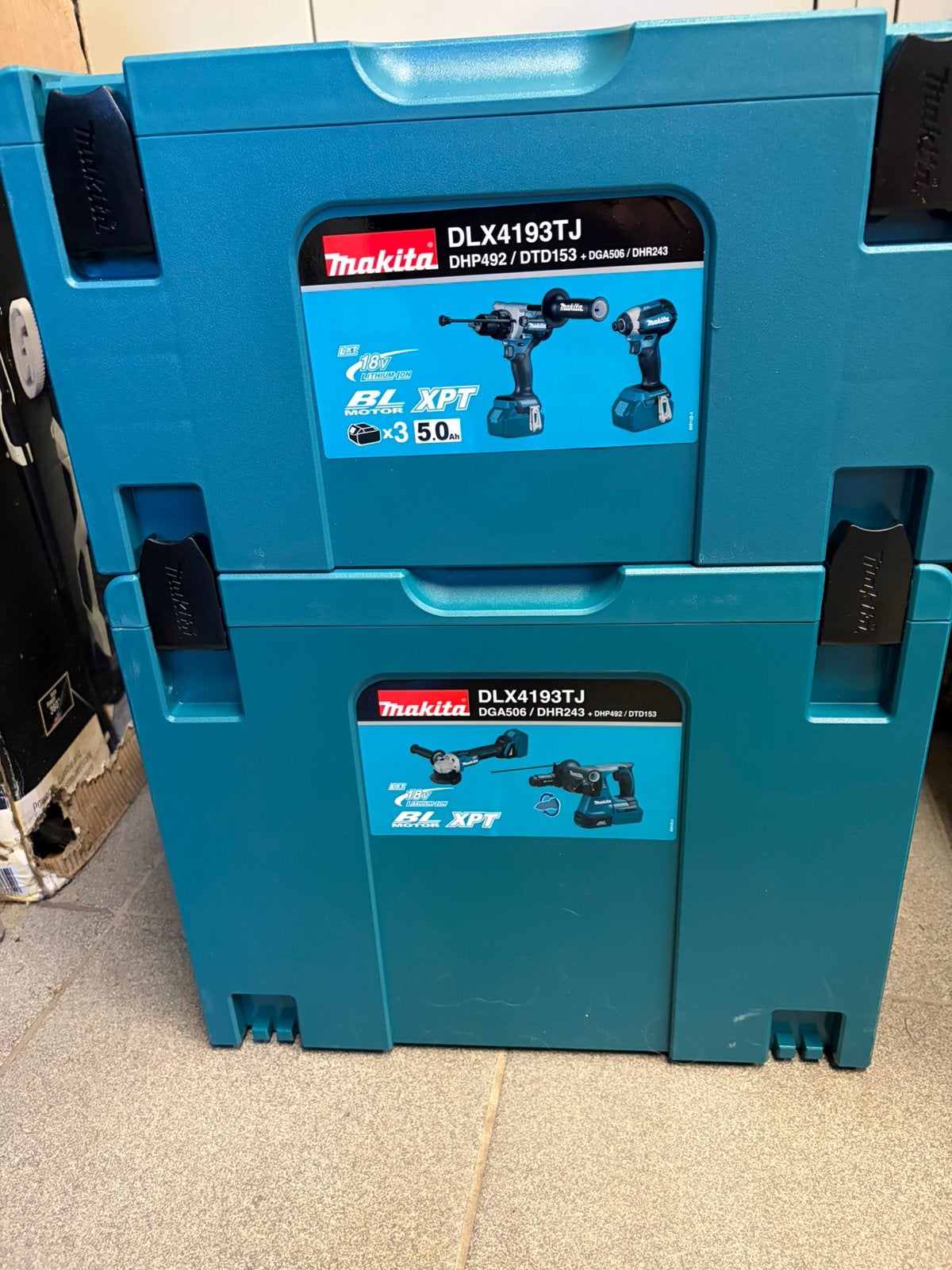 Makita DLX4193TJ 18v set nieuw, Doe-het-zelf en Bouw, Gereedschap | Handgereedschap, Ophalen, Zo goed als nieuw, Makita