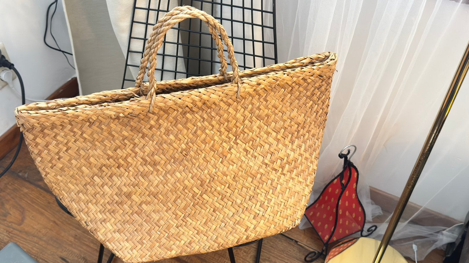Magnifique Sac en osier, prix 40€, à vendre à Brx., Enlèvement ou Envoi, Comme neuf