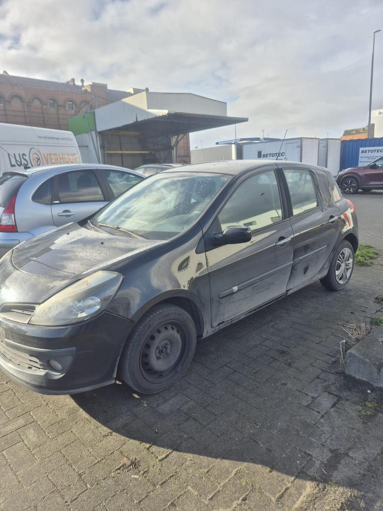 Renault clio 3 export, Auto's, Renault, Voorwielaandrijving, Euro 5, Stof, Zwart