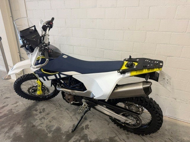 Husqvarna 701 Enduro Rally, Motos, Motos | Husqvarna, Échappement sport, Entreprise, Occasion, Permis Moto A2 minimum
