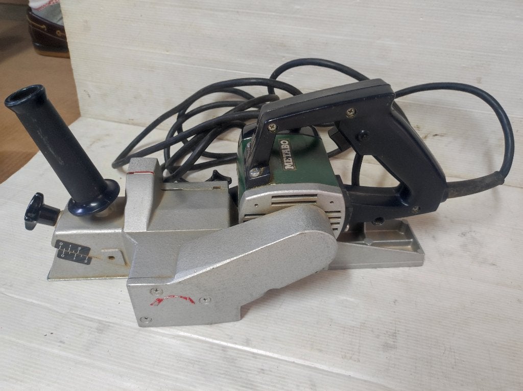 Rabot électrique Metabo, Enlèvement, Utilisé, Électrique