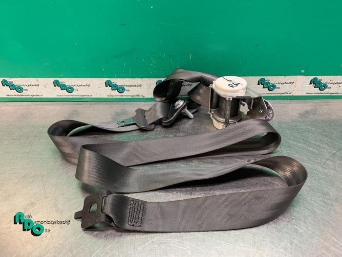 Ceinture de sécurité arrière droite d'un Renault Clio (Cl, Renault, -, 3 mois de garantie, Utilisé