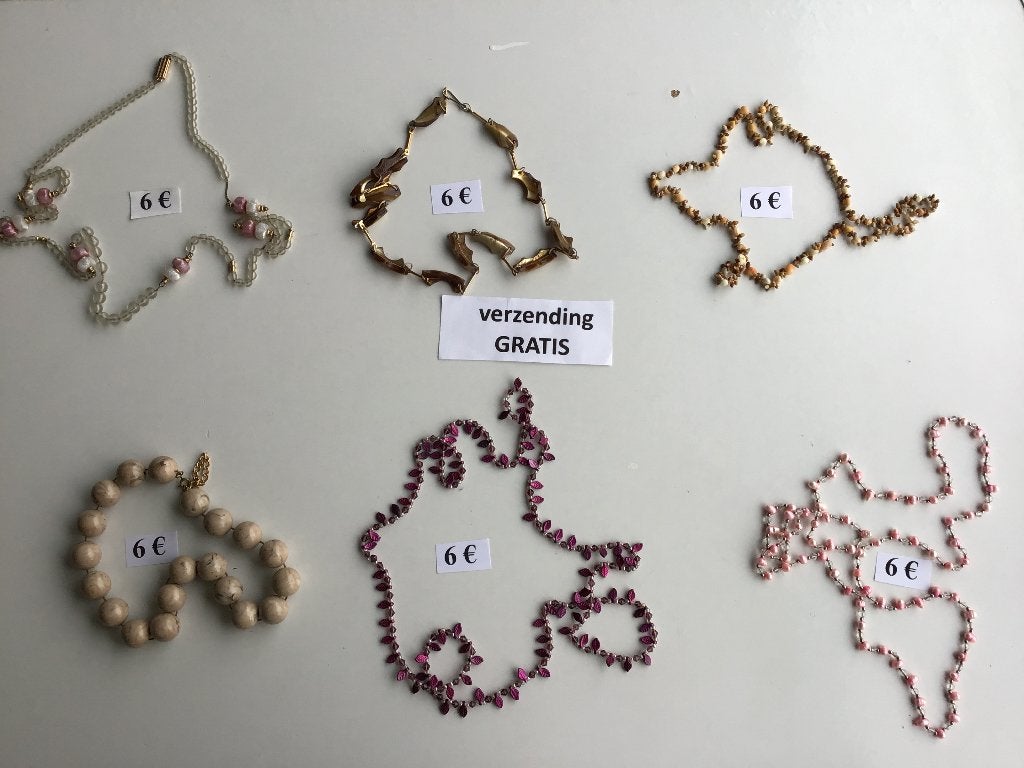 15 colliers avec livraison gratuite !, Bijoux, Sacs & Beauté, Colliers, Comme neuf, Enlèvement ou Envoi