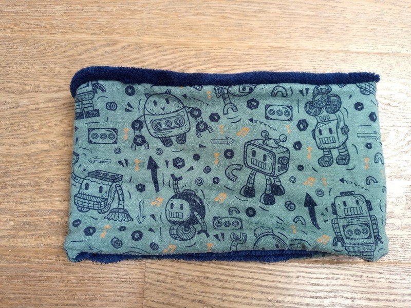 cache cou robots, Enfants & Bébés, Vêtements enfant | Bonnets, Écharpes & Gants, Enlèvement, Utilisé