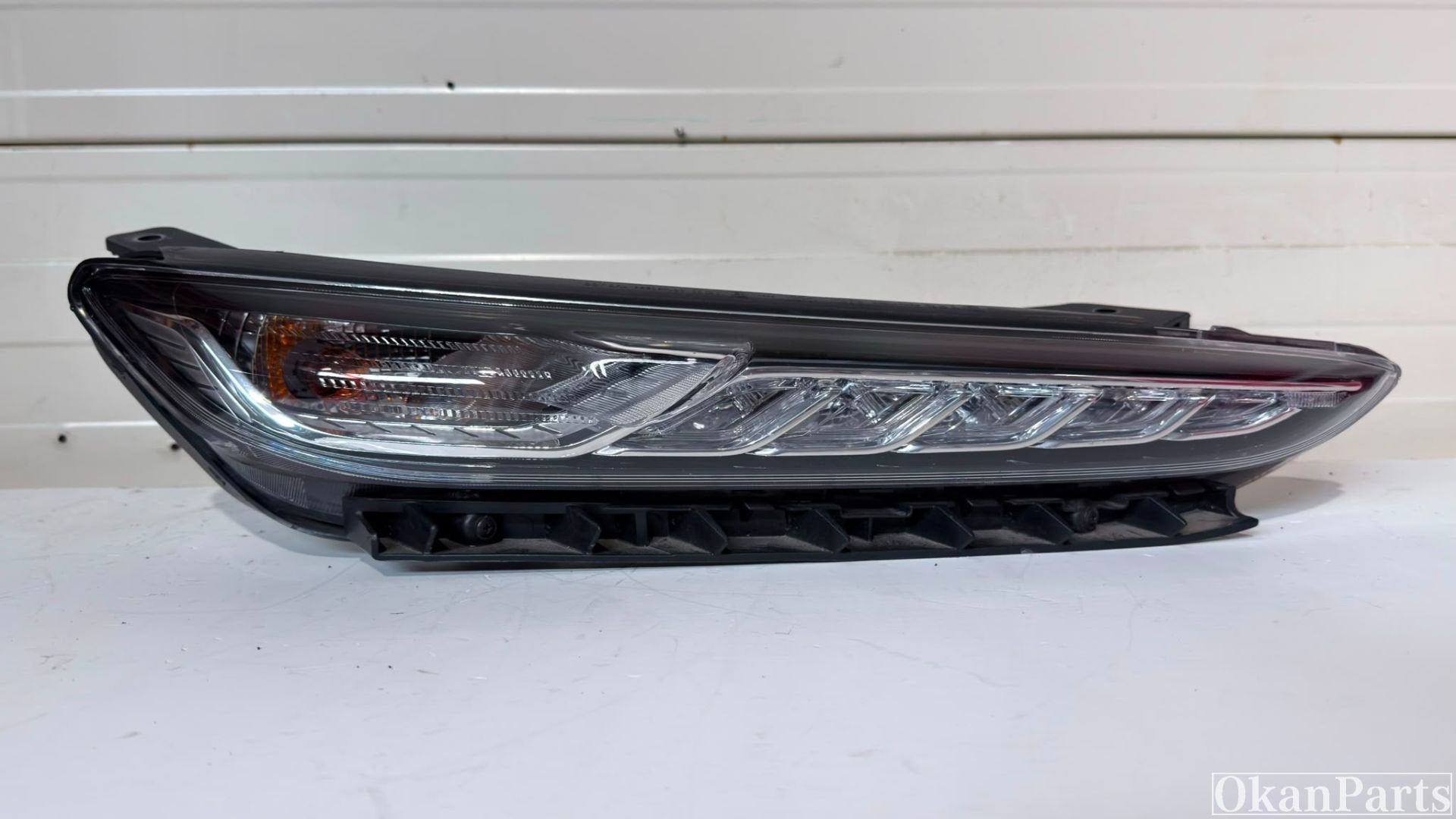 Feu de jour LED droit pour Hyundai Kona 92208J9000, Heolleung-ro 12
06797  Seoul, Info@hyundai.com, Utilisé, Hyundai