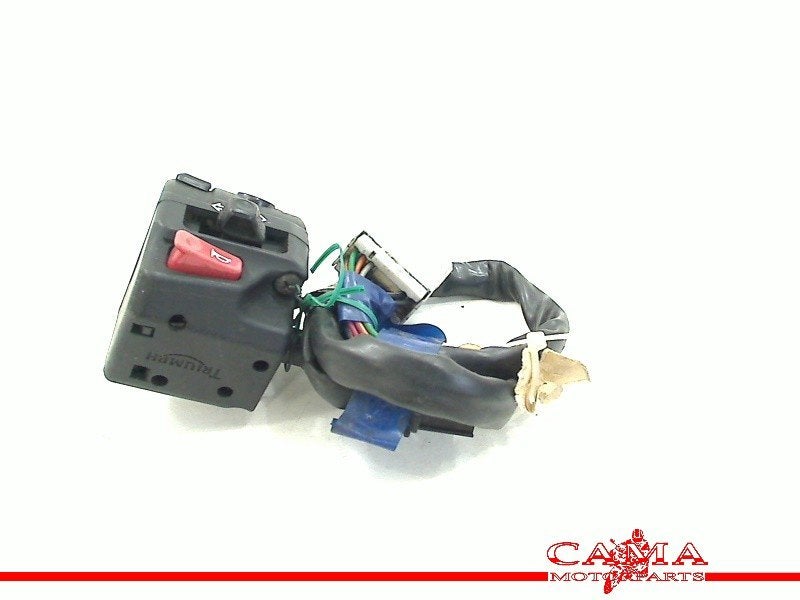 STUURSCHAKELAAR LINKS Triumph, Dhr. S. di Majo, Gebruikt, Info@cama-motorparts.nl, P.J. Troelstraweg 8 8
3144 CX  MAASSLUIS, NL