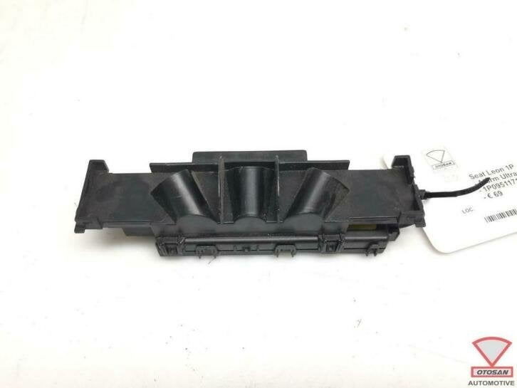 seat leon 1p vag alarm ultrasonic sensor 1p0951171, Gebruikt, Autovia A-2, Km 585 585
08760  Martorell, ES, SEAT S.A., Customercare@seat.es