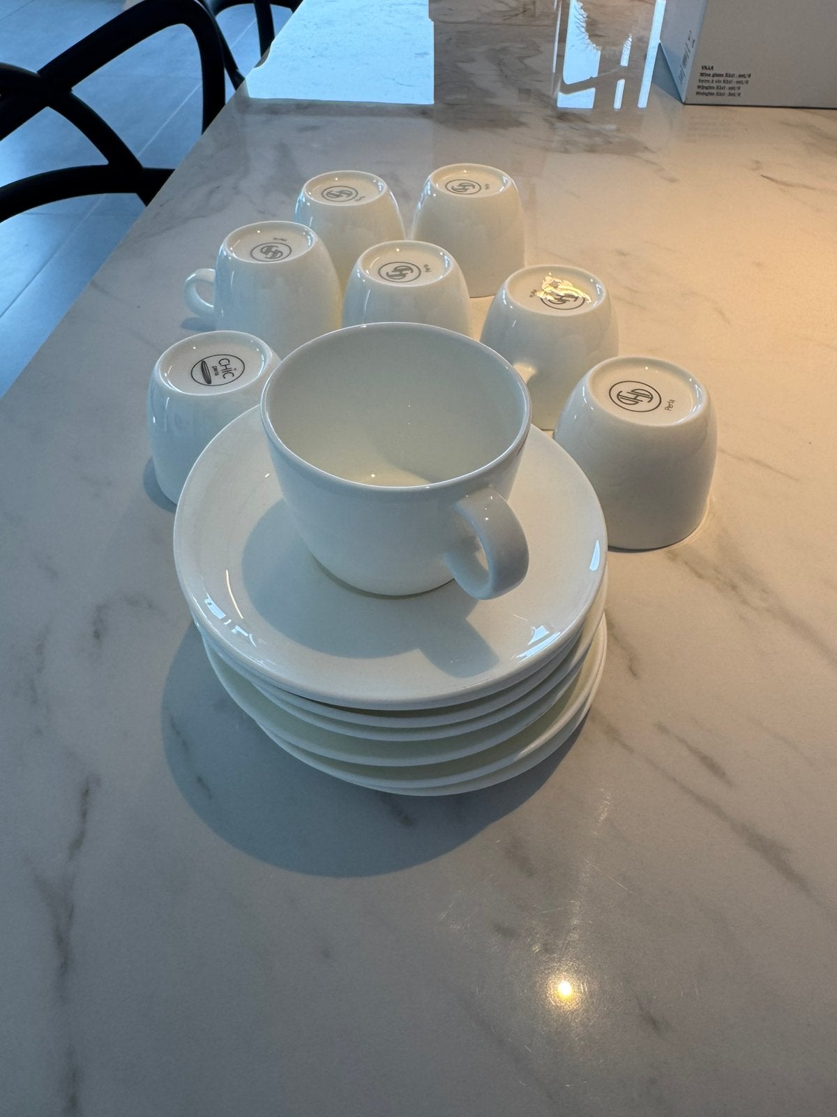 Lot de 8 tasses a cafe avec sous tasses porcelaine blanche, Antiquités & Art, Enlèvement