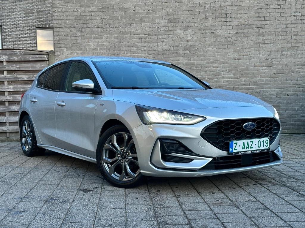 Ford Focus 2023 ST GEKEURD VOOR VERKOOP SUPER STAAT, Autos, Ford, Focus, Euro 6, Boîte manuelle, 5 portes