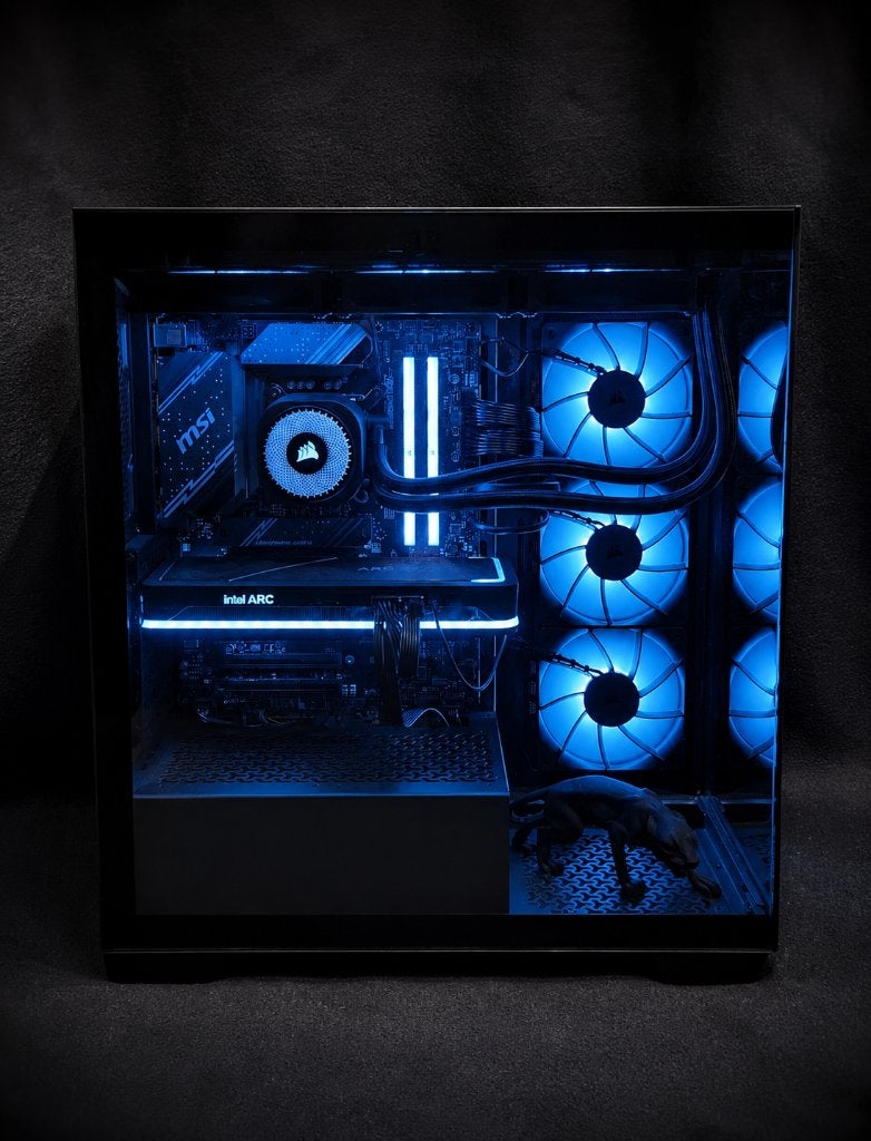 PC GAMING - Intel I7 / 32 Go Ram / Arc A770 16 Go, Computers en Software, Desktop Pc's, Ophalen, Le pc est monté avec différentes marques