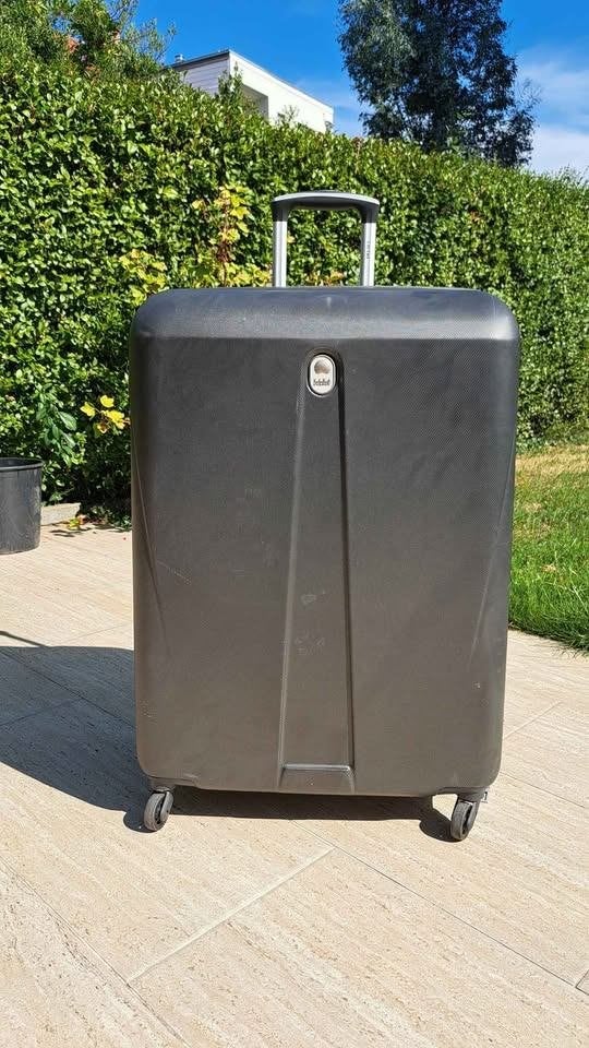 Grande valise sur roulettes 70cm x 38cm, Bijoux, Sacs & Beauté, Valises, Enlèvement, Utilisé, 70 cm ou plus, Roulettes