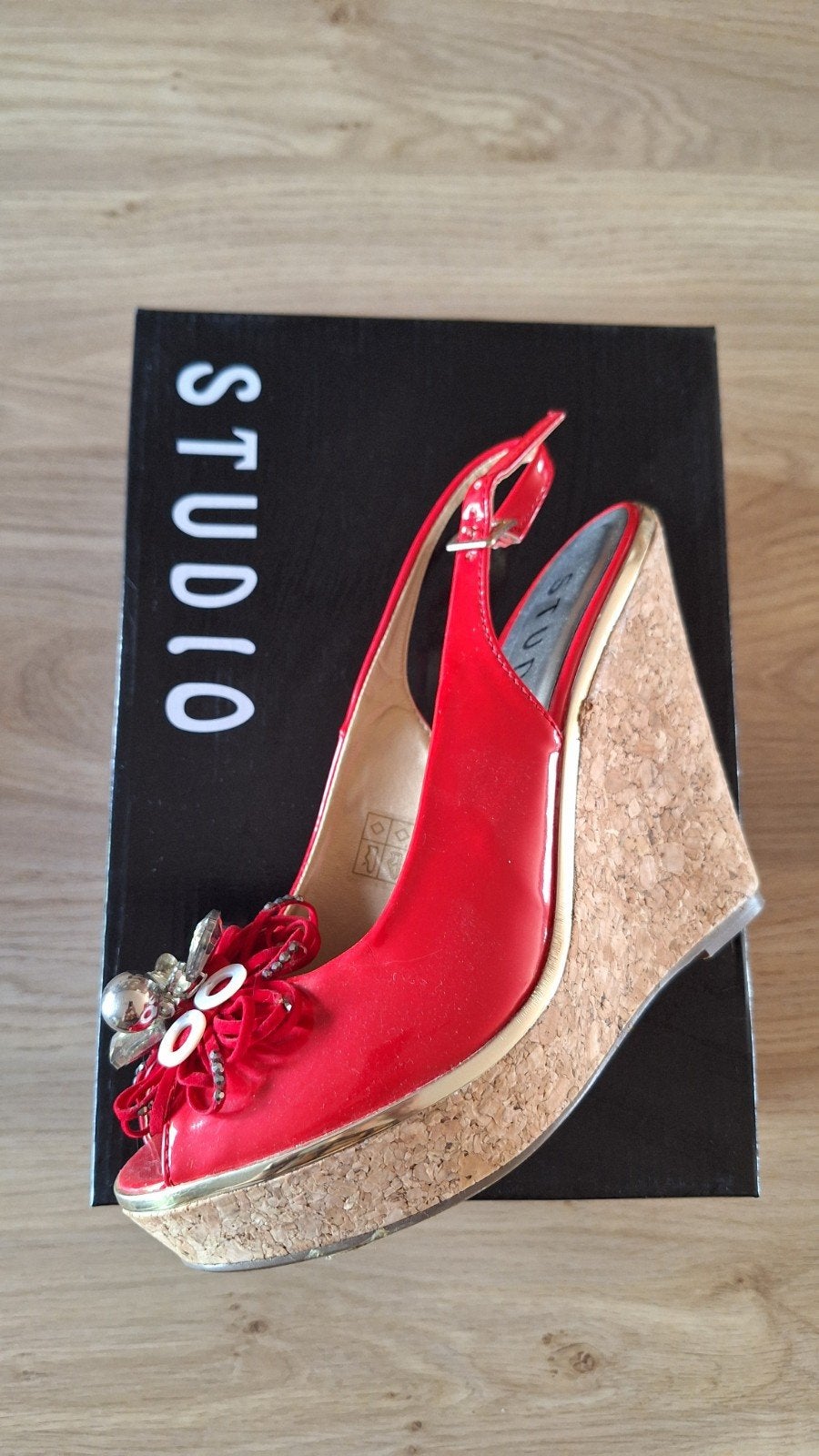 rode schoenen maat 41...nooit gedragen, Ophalen, Studio, Nieuw, Rood