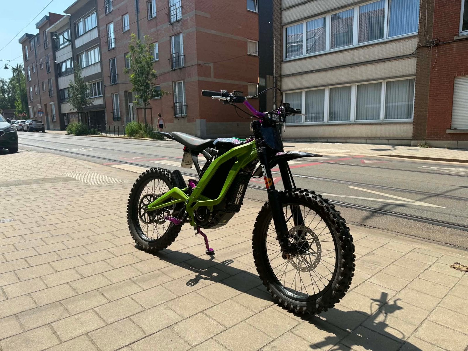 Surron light bee goedgekeurd, Fietsen en Brommers, Elektrische fietsen, Zo goed als nieuw, Overige merken, Ophalen