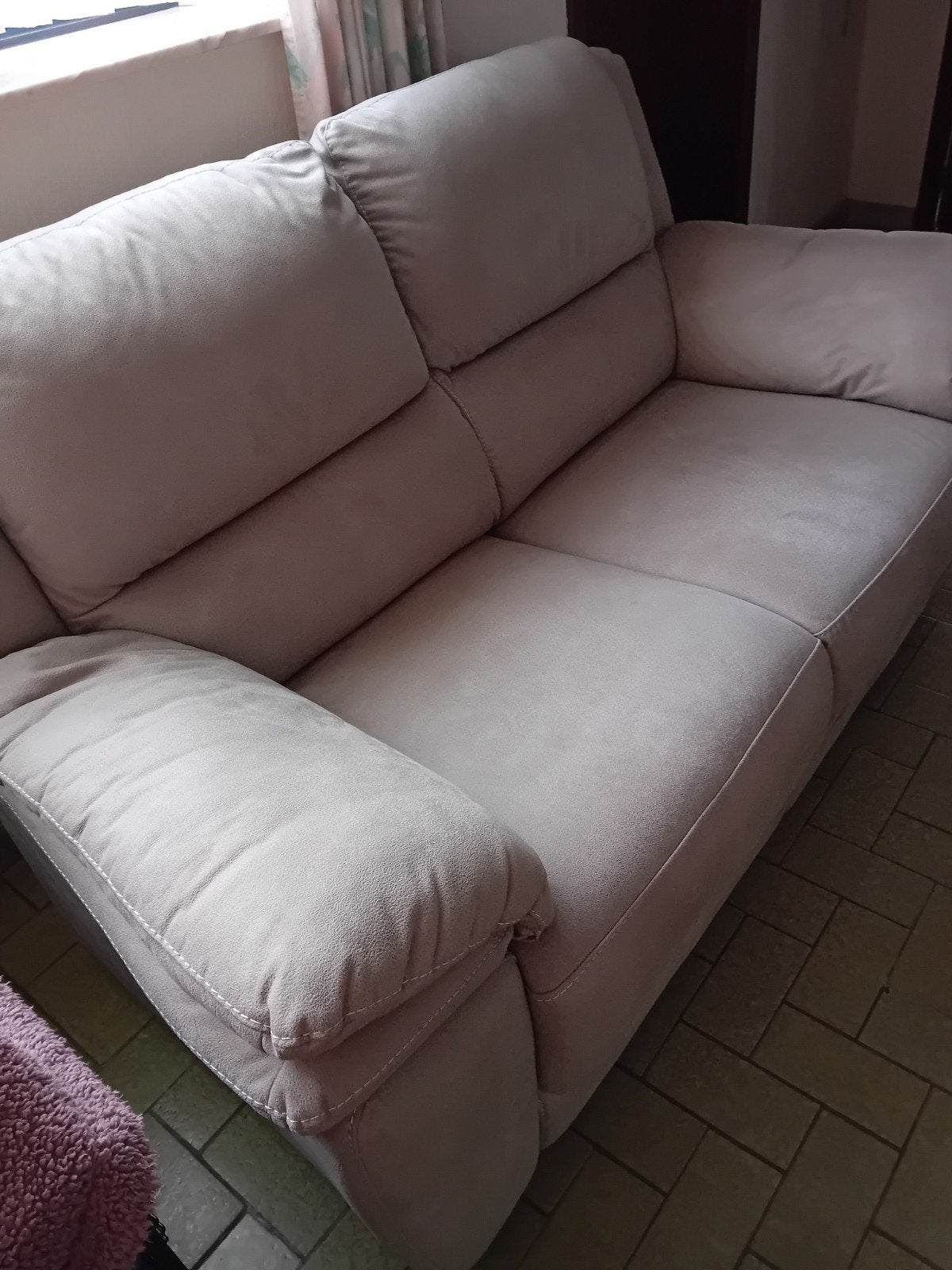 Tweezit in stof.  Kleur beige., Huis en Inrichting, Ophalen, Stof