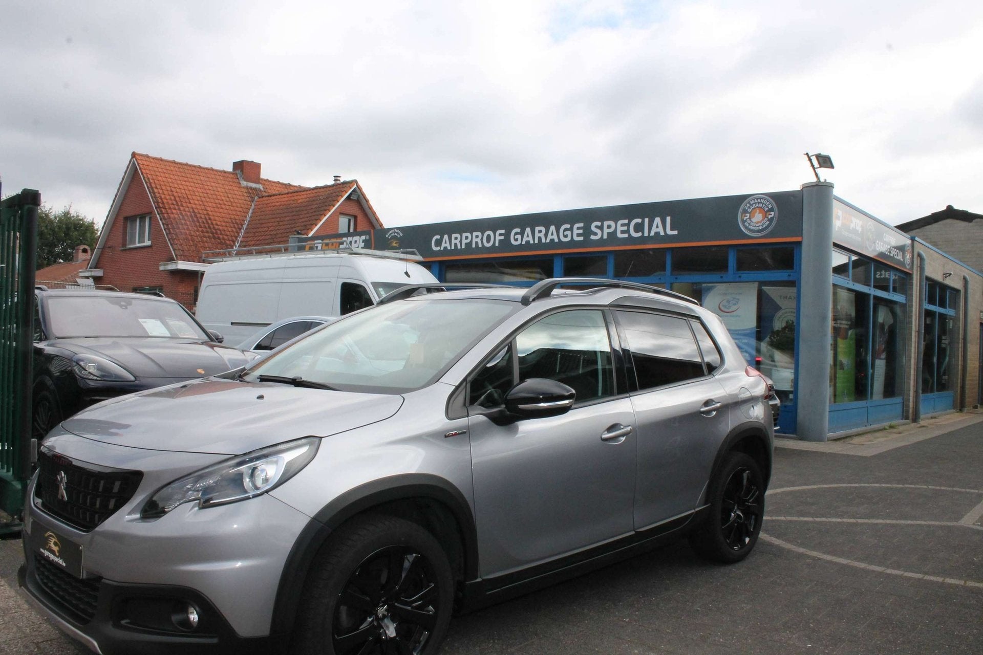 Peugeot 2008 2008 1.2 PureTech GT Line S, Automaat, Gebruikt, 1199 cc, Start-stop-systeem