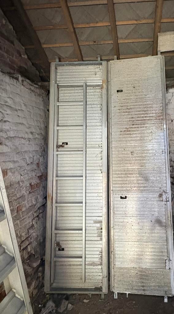 Plancher trappe aluminium / plancher echafaudage., Enlèvement, Comme neuf, Échelle