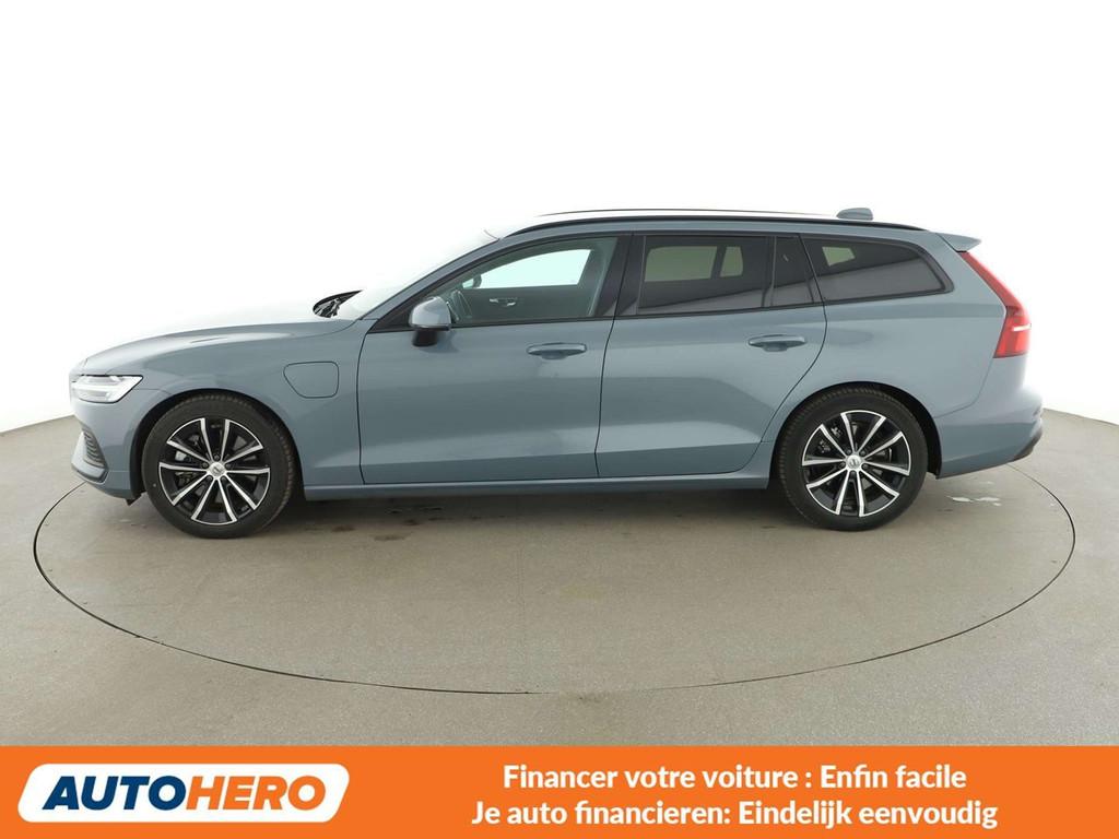 Volvo V60 2.0 T6 Recharge Plug-in Hybrid Essential AWD, Autos, Argent ou Gris, Achat, 257 kW, 5 portes