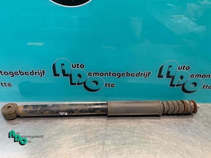 Amortisseur arrière droit d'un Dacia Logan (Logan 1 04-), Dacia, -, 3 mois de garantie, Utilisé
