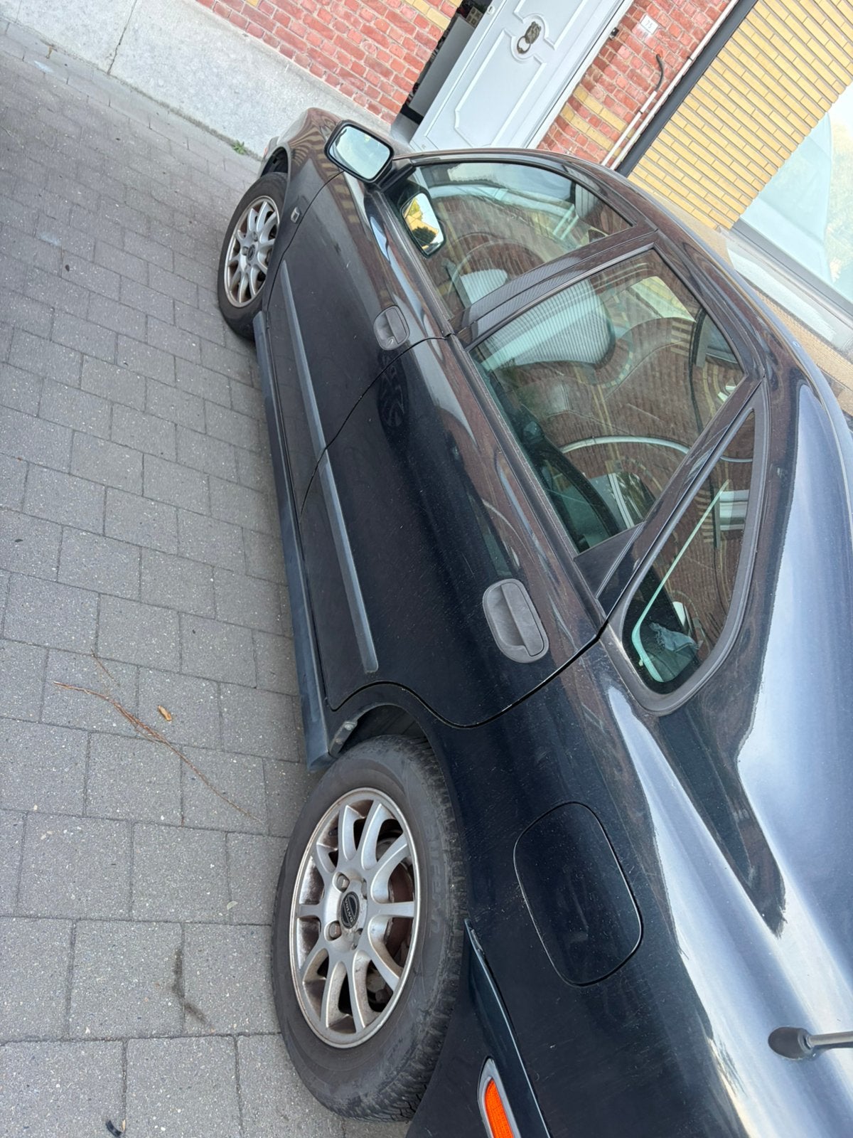 Volvo S40 - 1.8, Autos, Achat, Boîte manuelle, Noir, 5 portes