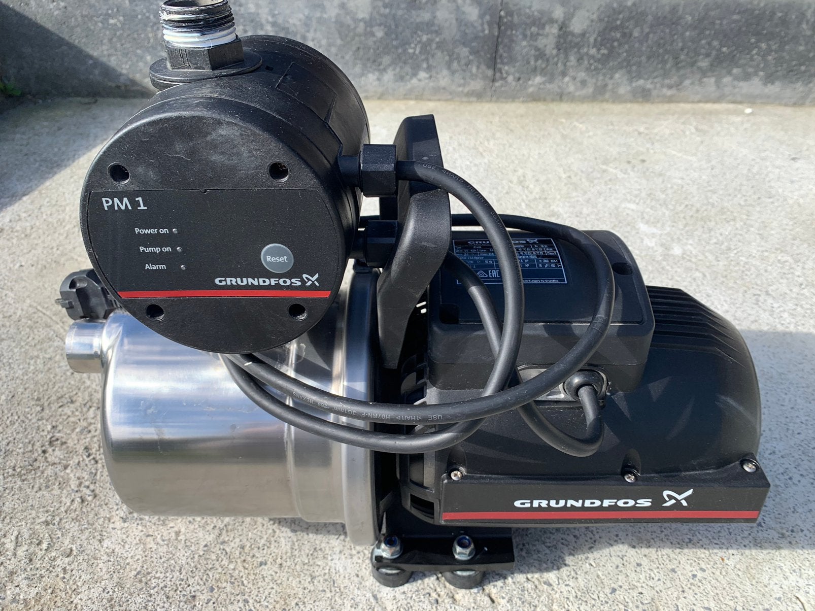 Grundfos pompe hydrophore, Bricolage & Construction, Enlèvement, Comme neuf