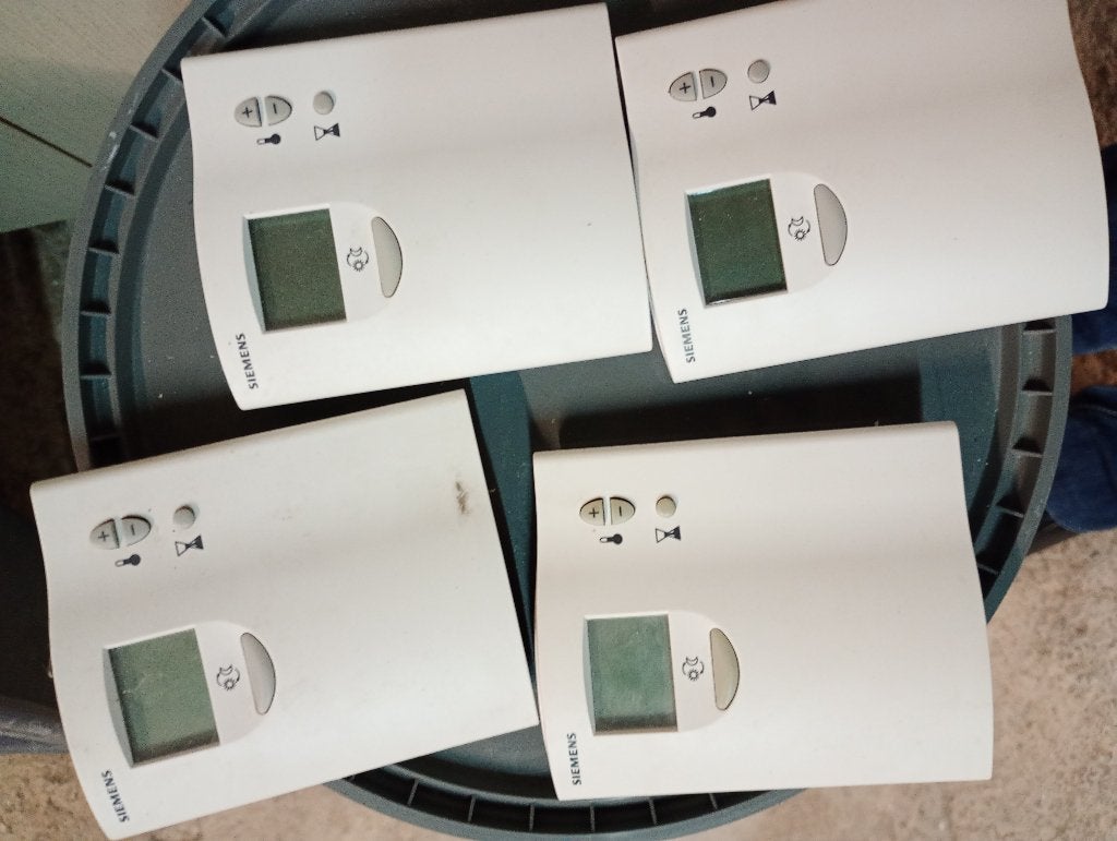 Thermostat Siemens pompe à chaleur, Enlèvement, Utilisé