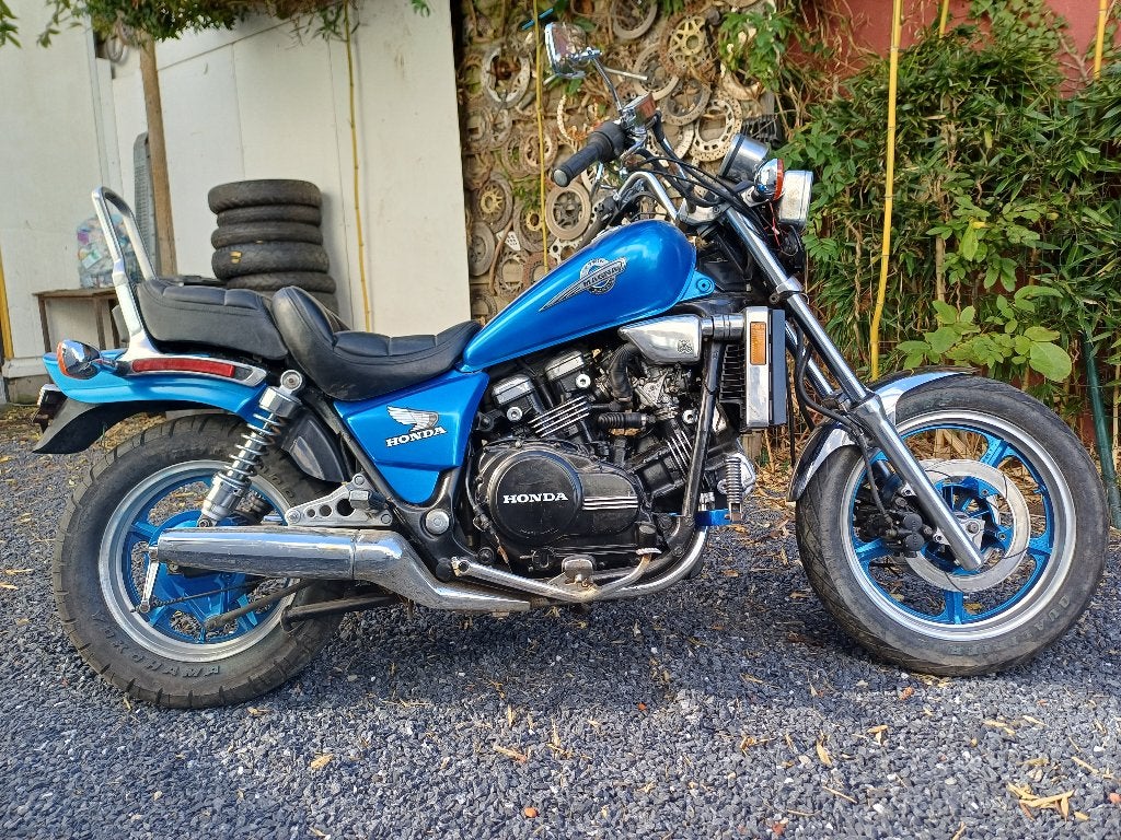 honda magna 700 van 1987 zonder papieren, 700 cc, Chopper, Gebruikt, Bedrijf