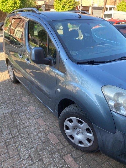 Peugeot Partner  Teepee, Auto's, Voorwielaandrijving, Stof, Zwart, 5 deurs