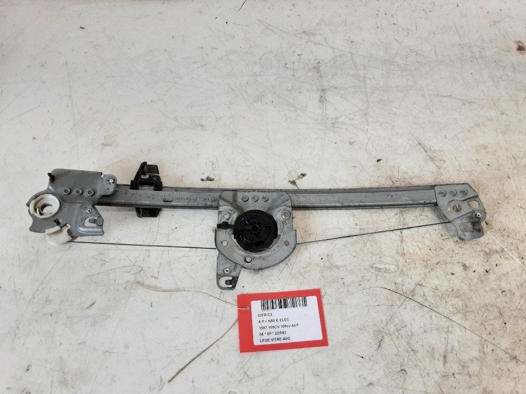 VITRE MECANISME AVANT GAUCHE Citroën C3 (FC / FL / FT), Citroën, Mevr. I. Hauben, Utilisé, Rue de l'Espoir 34 34
4030  GRIVEGNÉE, BE
