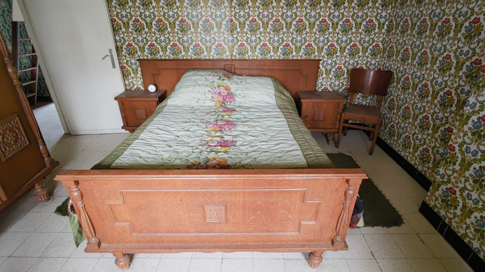 jaren 60 slaapkamer nog in goeie staat - bed kast nachtkast, Enlèvement
