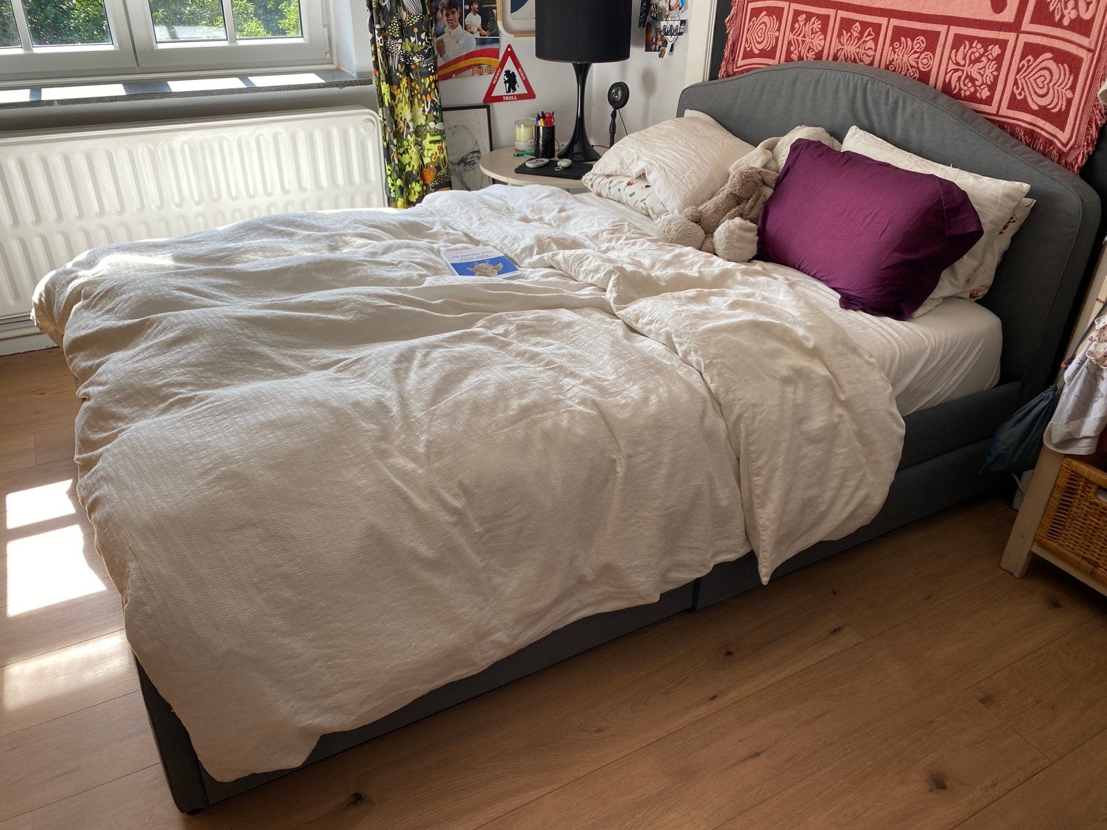 Lit 2 personnes IKEA avec tirroirs, Gris, Tissu, 210 cm, 140 cm