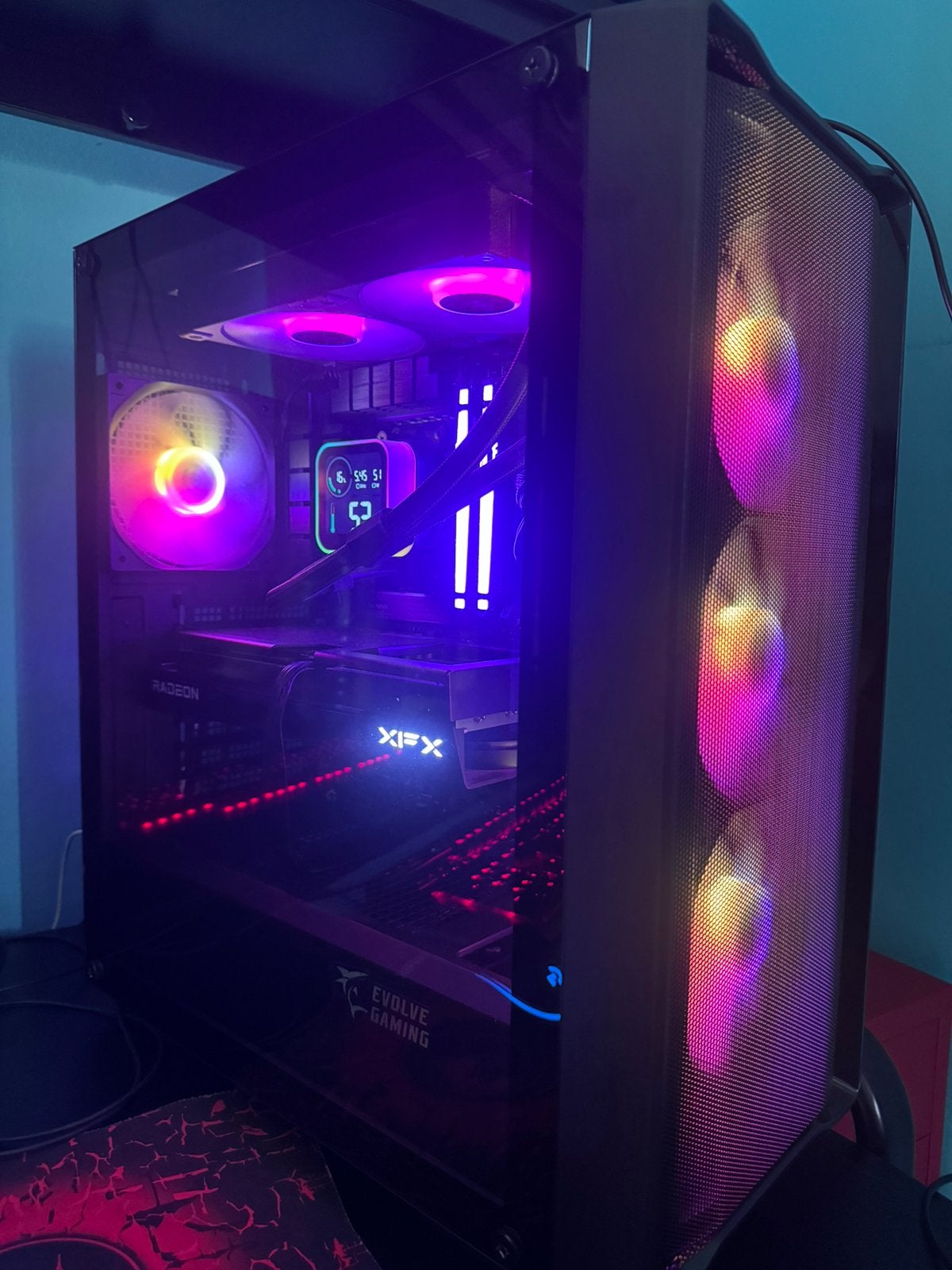 Krachtige Gaming PC | Ryzen 5 9600X+RX 9060 XT 16GB 32GB RAM, Ophalen, Zo goed als nieuw