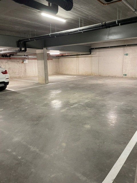 Tessenderlo - Brede parkeerplaats te huur, Provincie Limburg