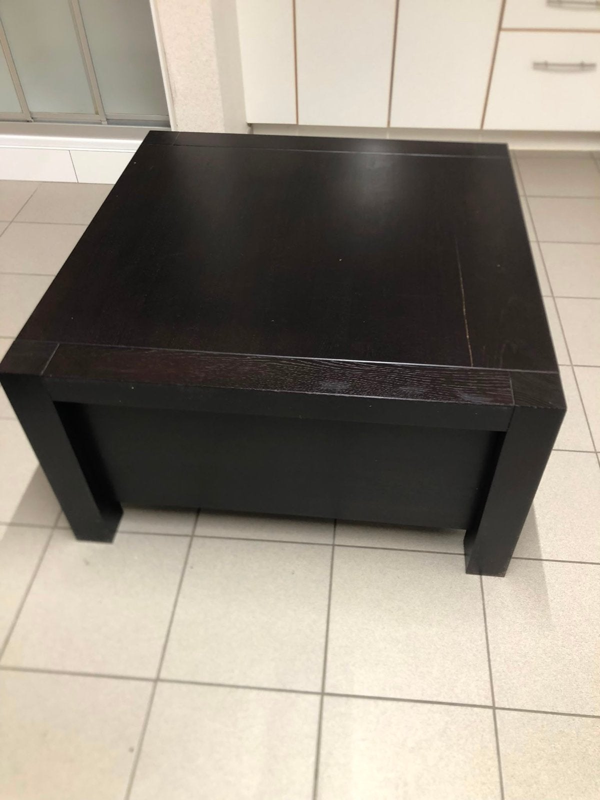Eiken salontafel kist ( afhalen bocholt ), Ophalen, Zo goed als nieuw