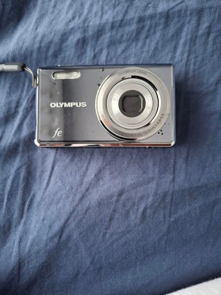 Olympus FE-4000 (ook bekend als X-925 / X-920), TV, Hi-fi & Vidéo, Appareils photo numériques, Carte mémoire, Comme neuf, Appareil photo compact