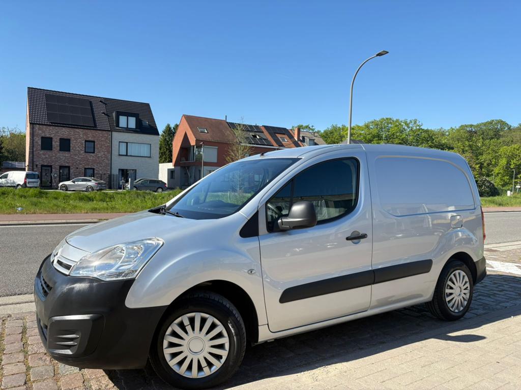 Citroen Berlingo | 12 Maanden Garantie | 96 dkm |Diesel|2017, Voorwielaandrijving, Testrit aan huis, Stof, 4 cilinders