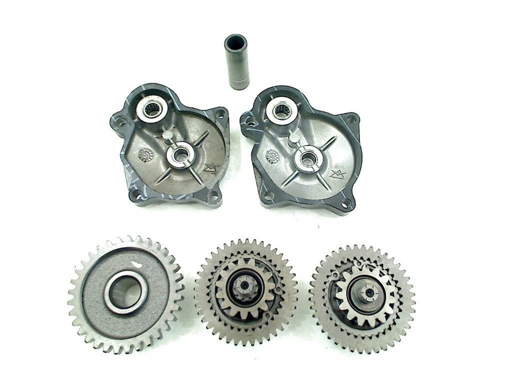 COUVERT DE MOTEUR Yamaha MT 03 2006-2013 (MT03 MT-03), Dhr. S. di Majo, Utilisé, Info@cama-motorparts.nl, P.J. Troelstraweg 8 8
3144 CX  MAASSLUIS, NL