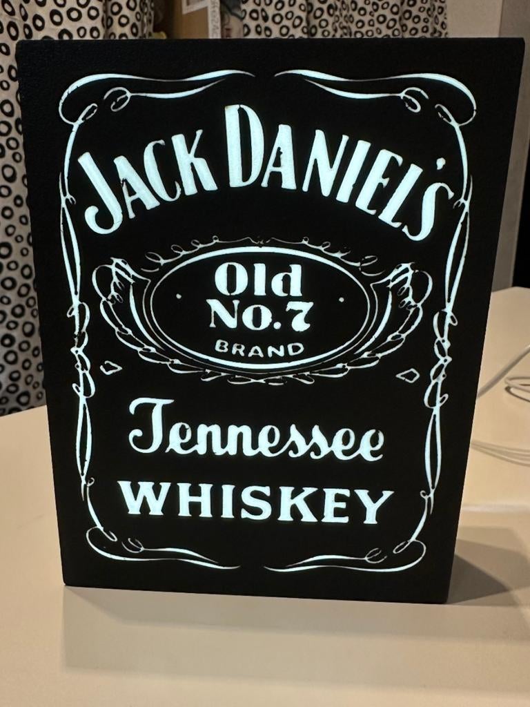 Nieuwe Jack Daniels lichtbak met LED verlichting., Collections, Marques & Objets publicitaires, Neuf, Table lumineuse ou lampe (néon)