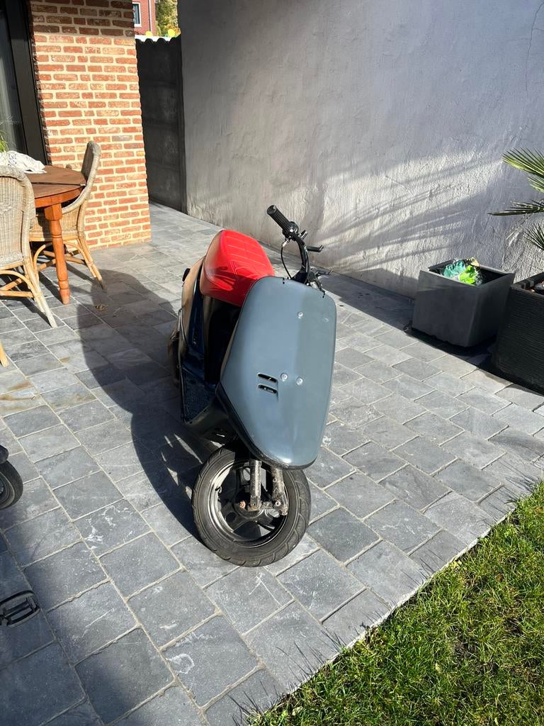 Honda vision 80cc 2t A snel weg, Enlèvement, Comme neuf
