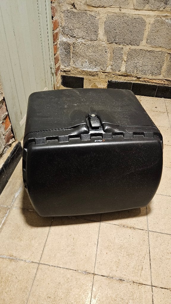 Puig maxi top case 90l pour moto/scooter, Motos, Enlèvement ou Envoi, Utilisé