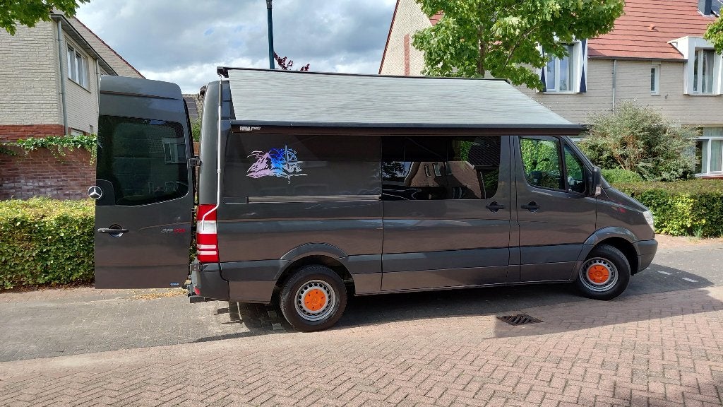 Mercedes Sprinter 319CDI 3.0 Liter V6 130000km zeer netjes, Auto's, Automaat, Stof, Zwart, Mercedes-Benz
