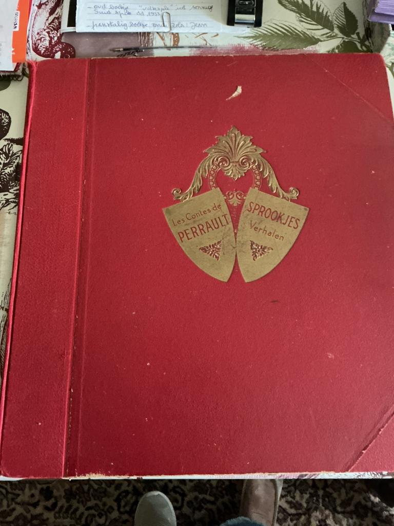 Prentenboek Victoria sprookjes, Enlèvement, Comme neuf