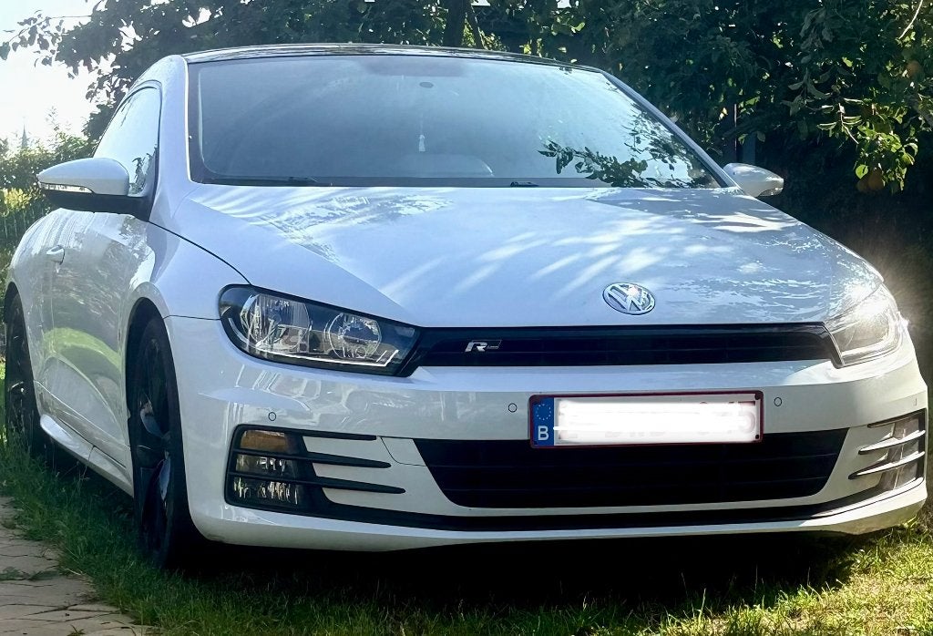 VW SCIROCCO 2015, 2.0 en parfait état, Autos, Cuir, Achat, Boîte manuelle, Entretenue par le concessionnaire