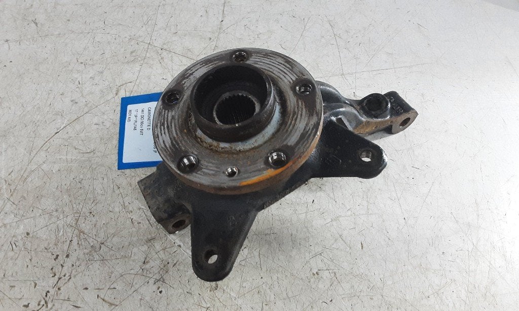 MOYEU DE ROUE AVANT DROIT Renault Kangoo Express (FW), Autos : Pièces & Accessoires, Renault, Mevr. I. Hauben, Utilisé, Rue de l'Espoir 34 34
4030  GRIVEGNÉE, BE