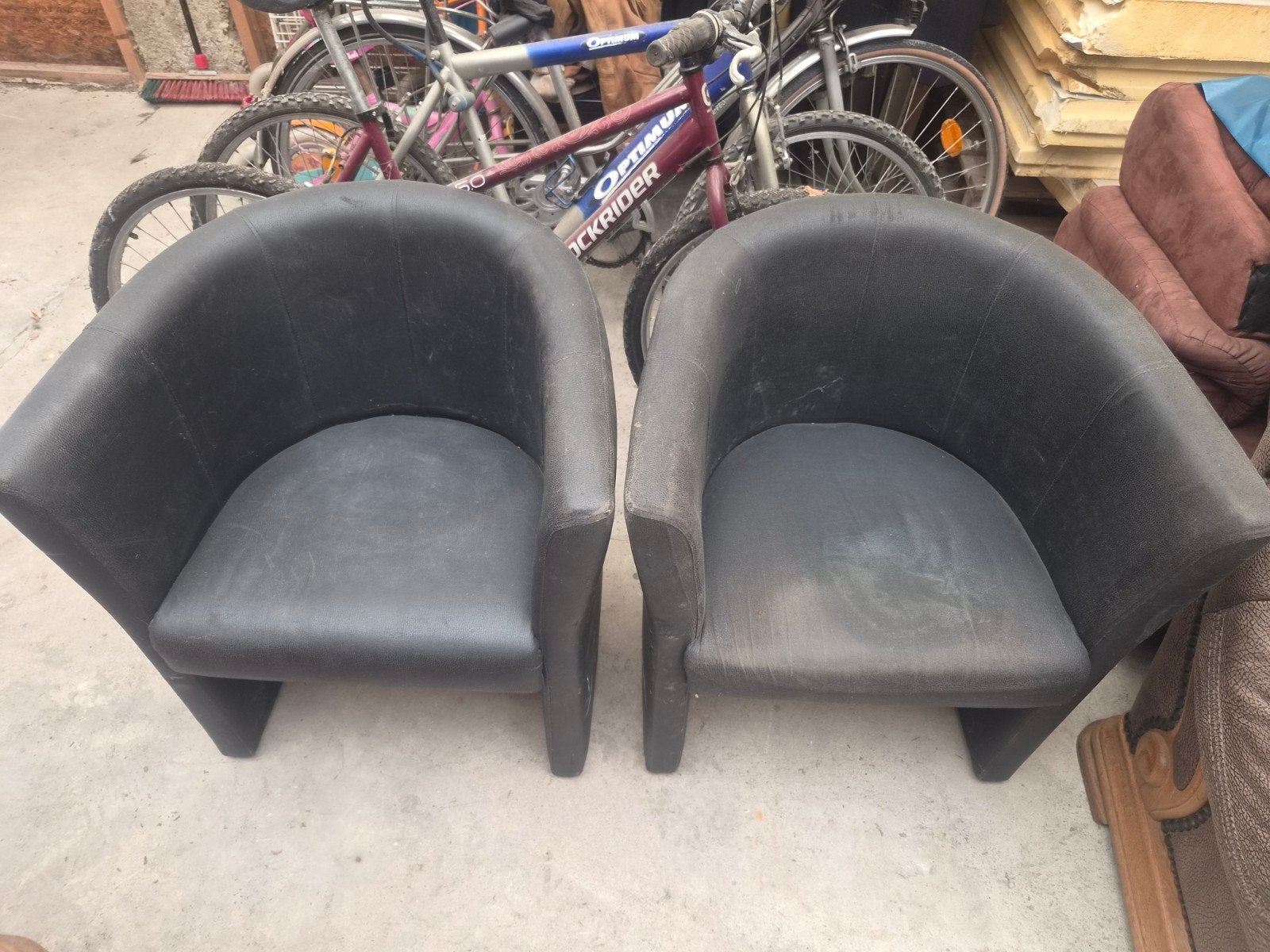 Lot de 2 fauteuils cabriolet en cuir noir, Enlèvement, Utilisé, Cuir, Vintage