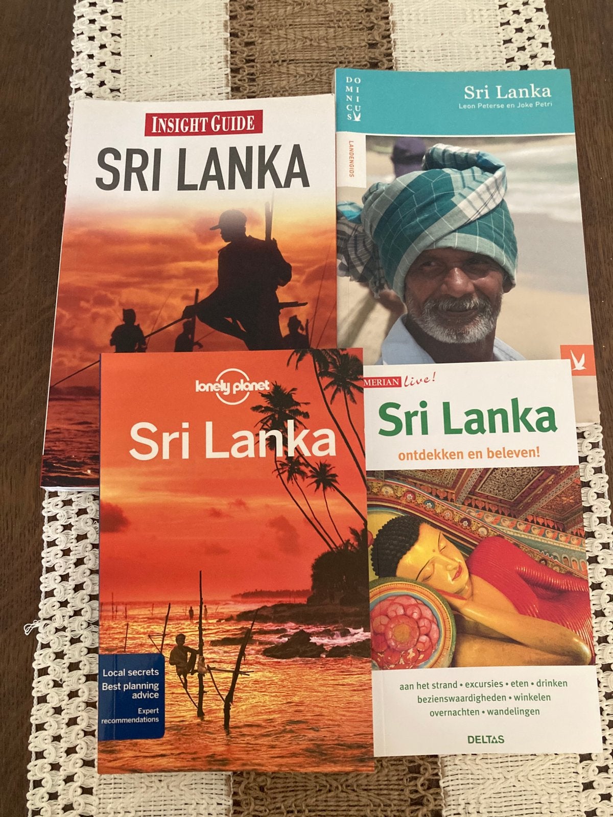 Sri Lanka set van 4 reisgidsen -, Livres, Guides touristiques, Lonely Planet, Enlèvement ou Envoi, Asie, Neuf