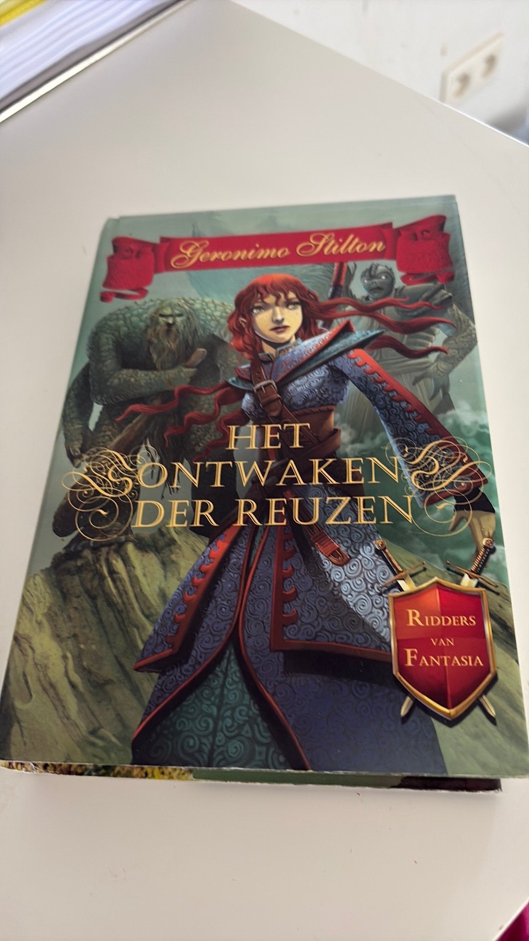 Geronimo Stilton - Het ontwaken der reuzen, Ophalen, Geronimo Stilton