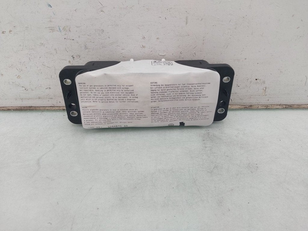 AIRBAG PASSAGER Seat Ibiza V (KJB) (|6F0880204D|6F0880204|), Seat Deutschland GmbH, Service@seat.de, Utilisé, Seat