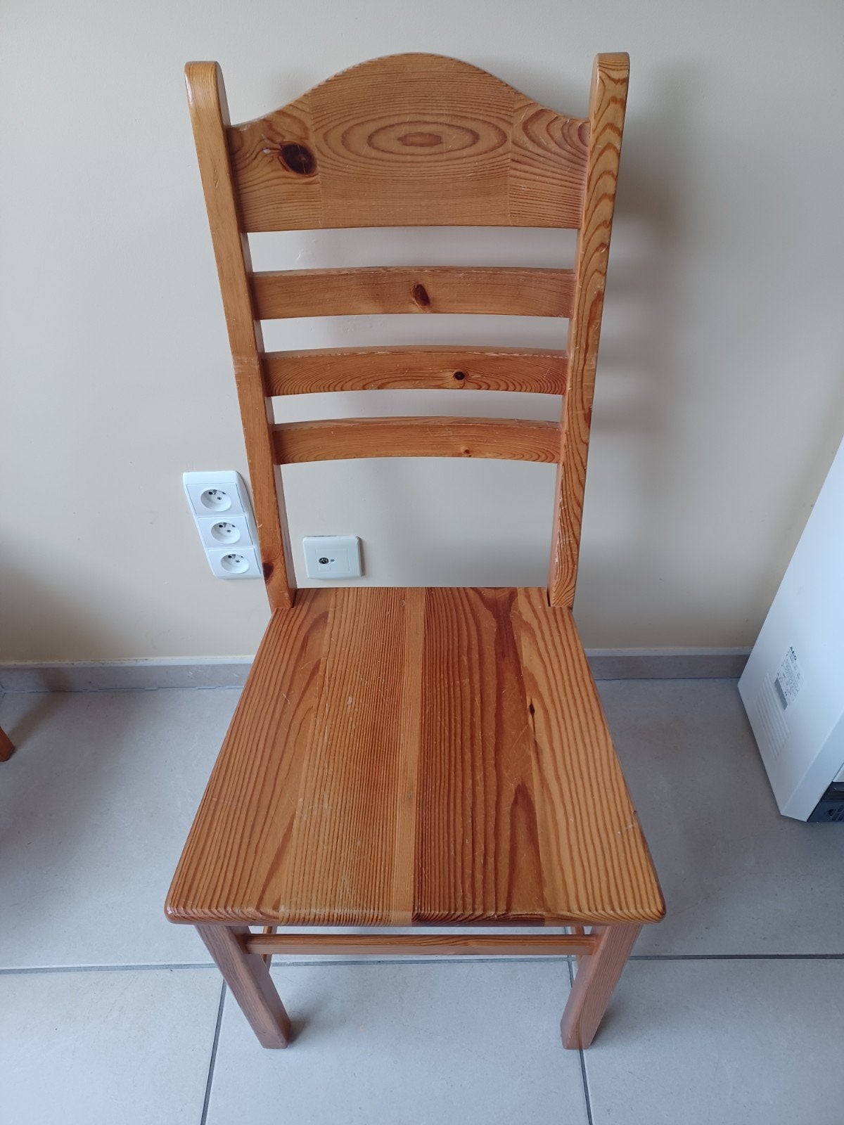 Chaise en bois massif avec dossier à barreaux, Enlèvement