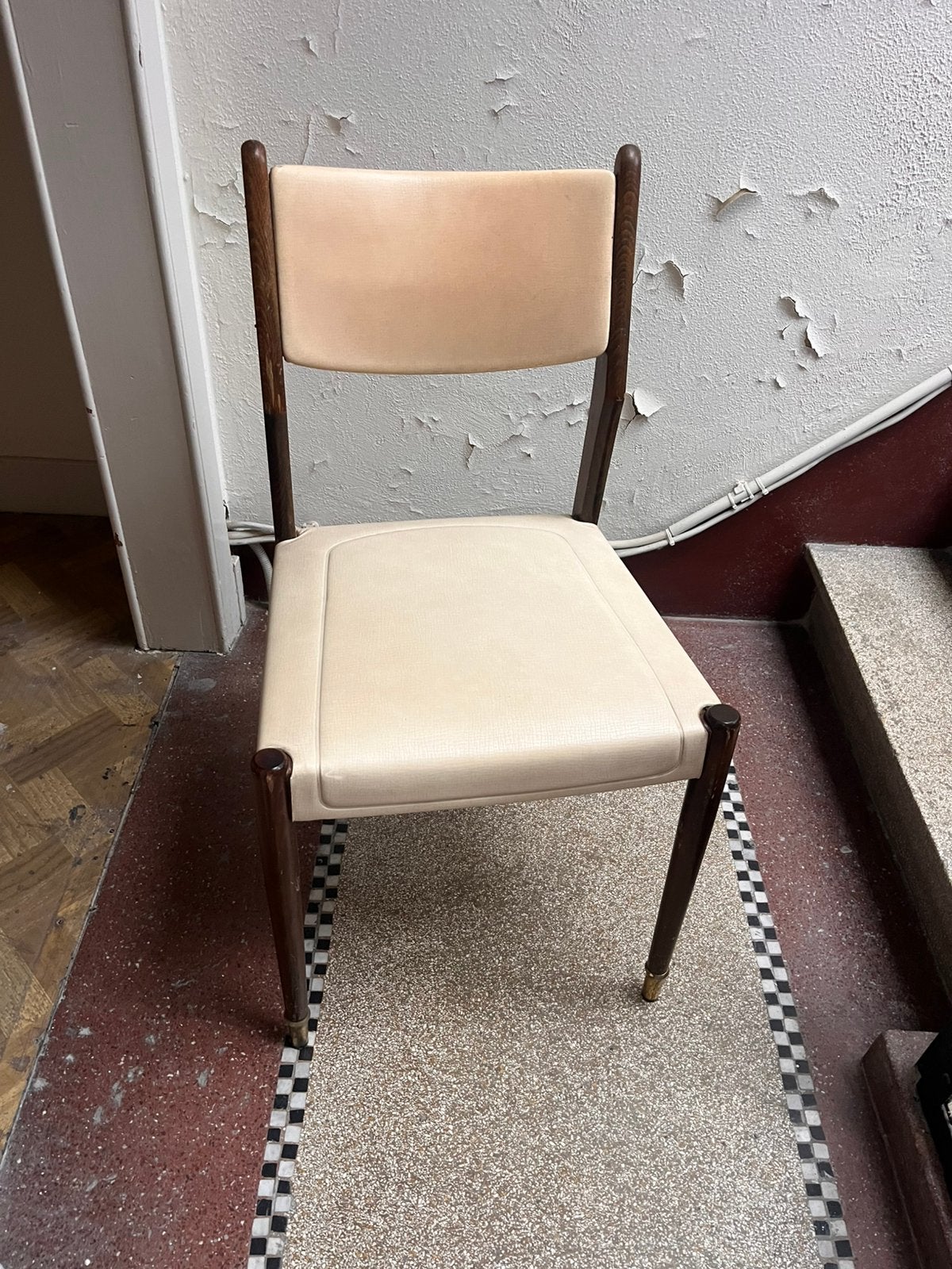Chaises en cuir/bois, Maison & Meubles, Chaises, Autres couleurs, Enlèvement, Bois, Cinq, Six Chaises ou plus